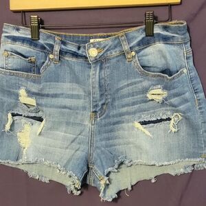 Indigo Rei. Womens Distressed Denim Shorts. Size15